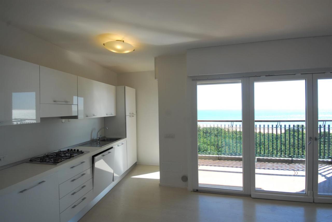 Residence Excelsior Lignano Sabbiadoro Exterior foto