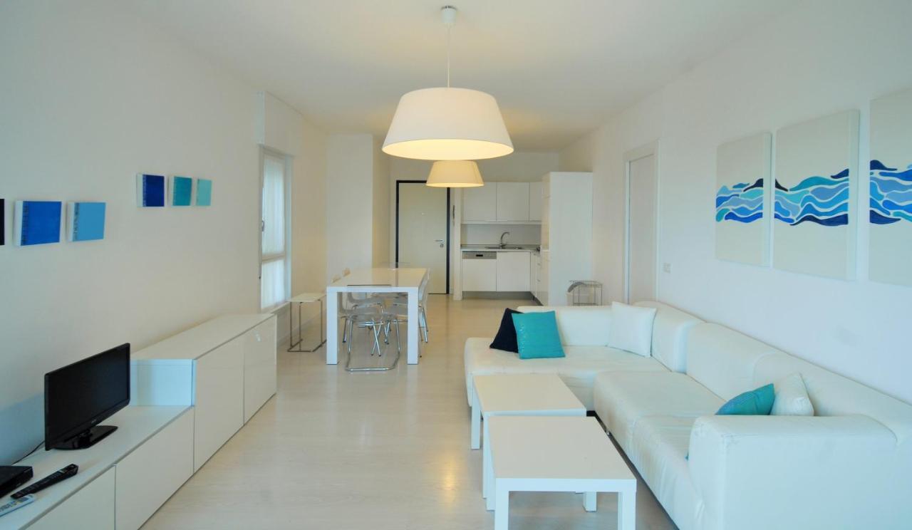 Residence Excelsior Lignano Sabbiadoro Exterior foto